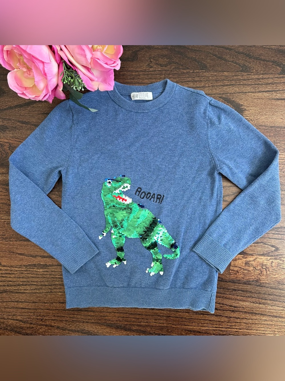 H&M flippy sequined cotton dinosaur sweater, 6-8Y